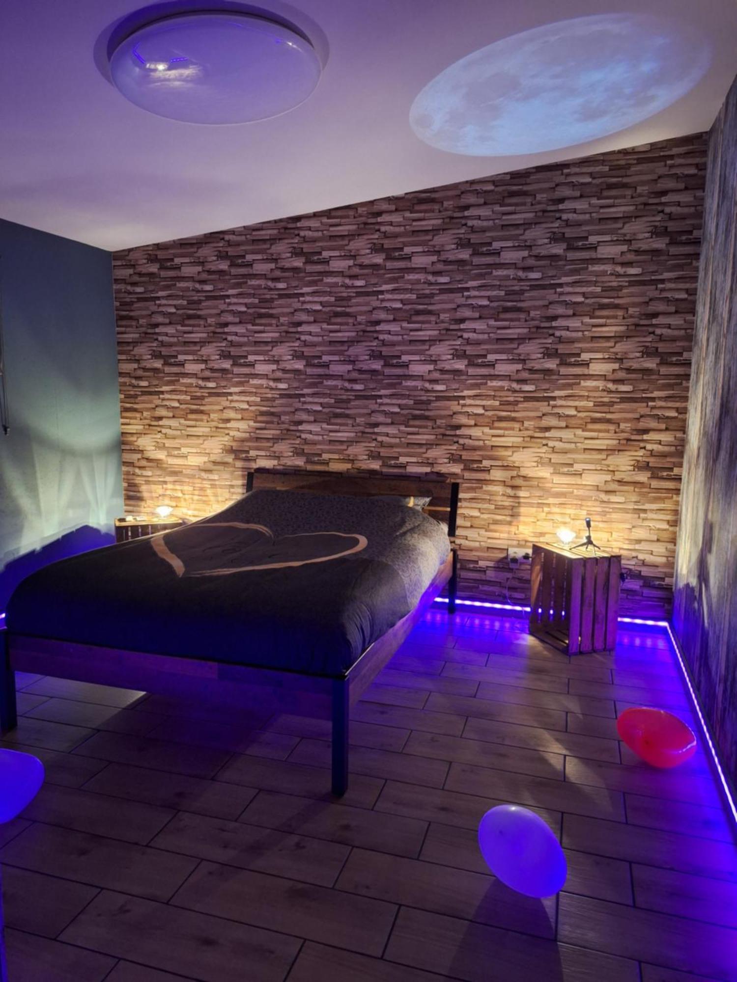 Hors Du Temps Otel Libramont-Chevigny Dış mekan fotoğraf